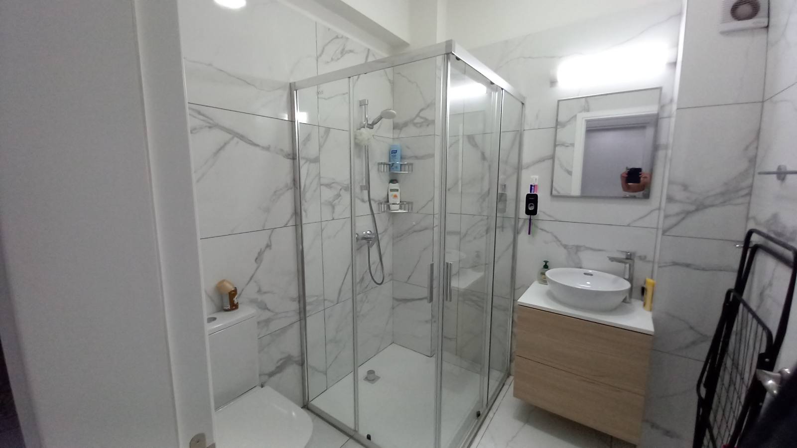 2 Bedroom Top Floor Apartment for Sale in Nicosia, Aglantzia