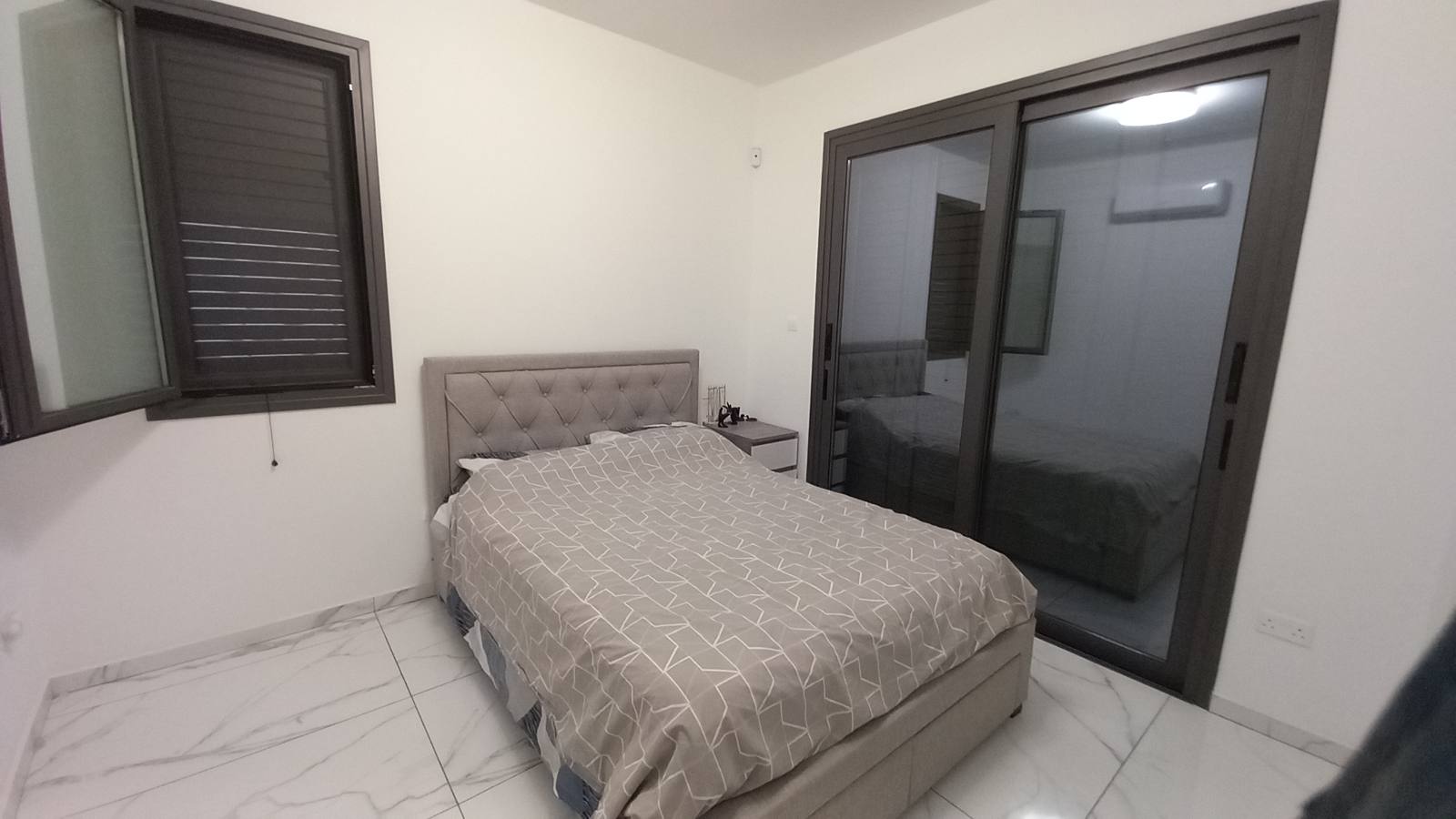 2 Bedroom Top Floor Apartment for Sale in Nicosia, Aglantzia