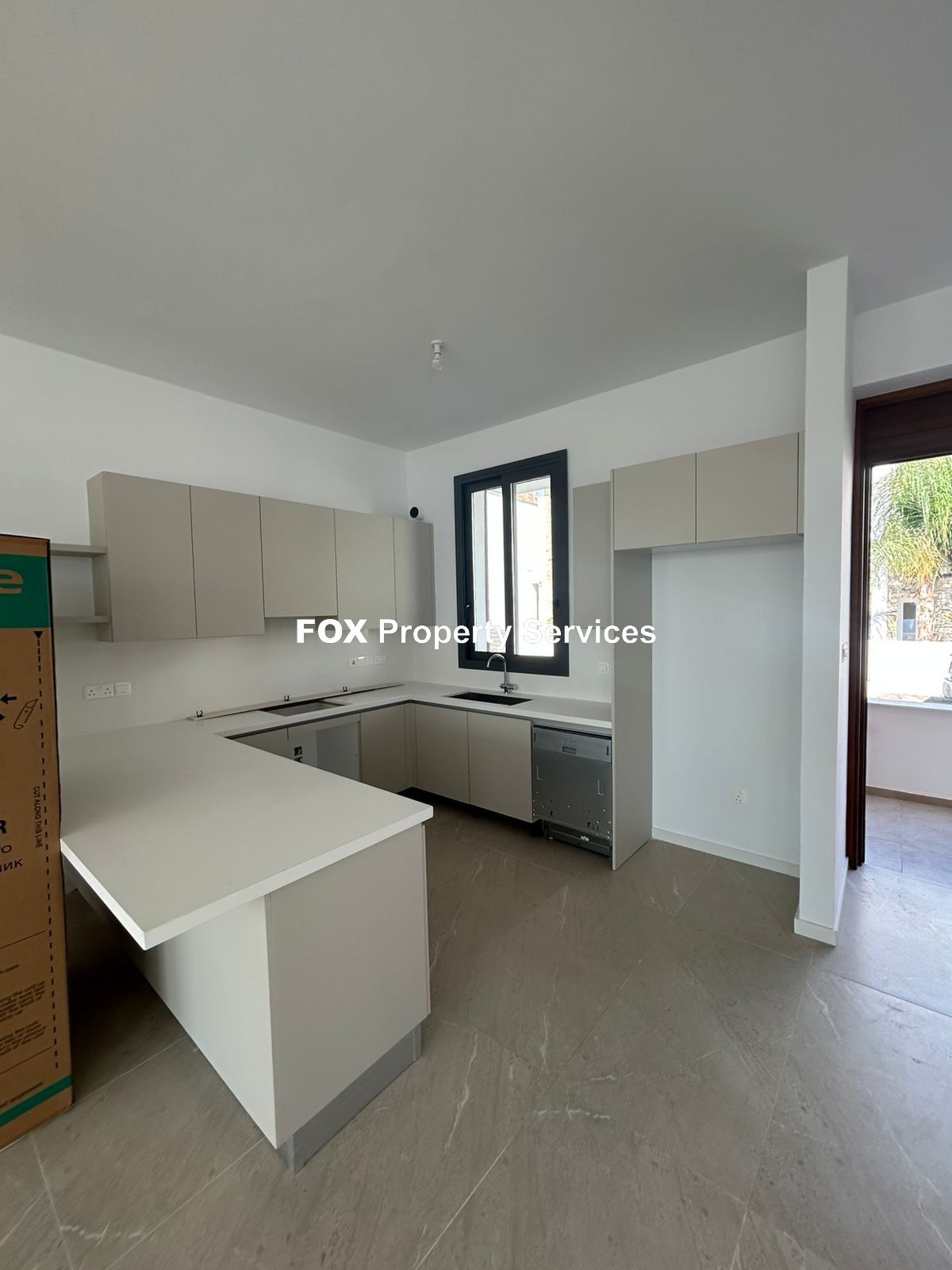 3 Bedroom Detached House for Sale in Larnaca, Dromolaxia