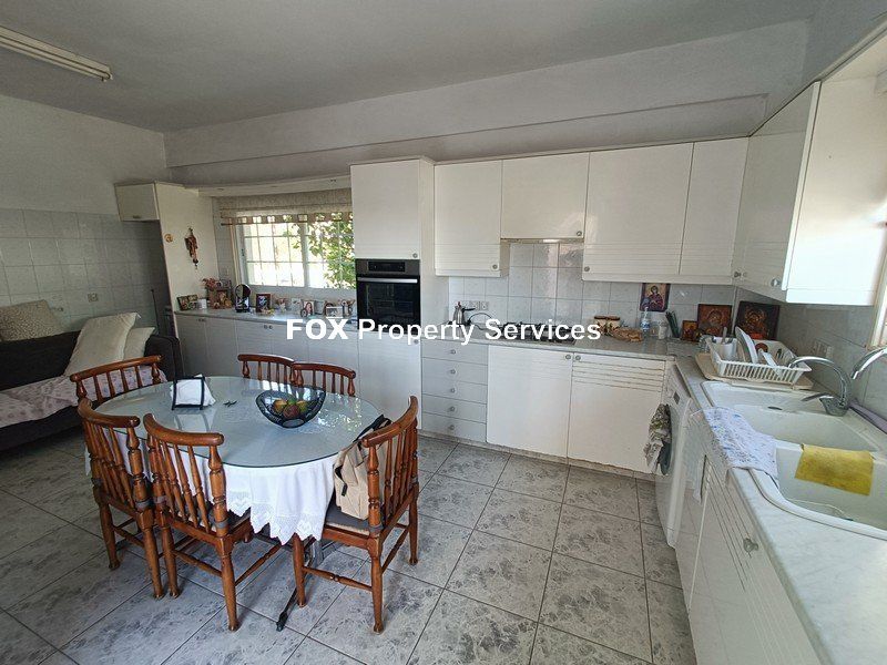 4 Bedroom Detached House for Sale in Nicosia, Nisou